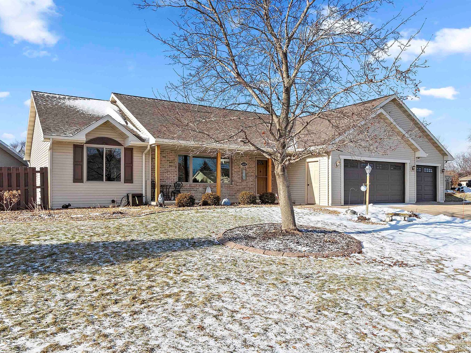 1615 Shallow Creek Ct Green Bay, WI 54313 - Thumbnail 4