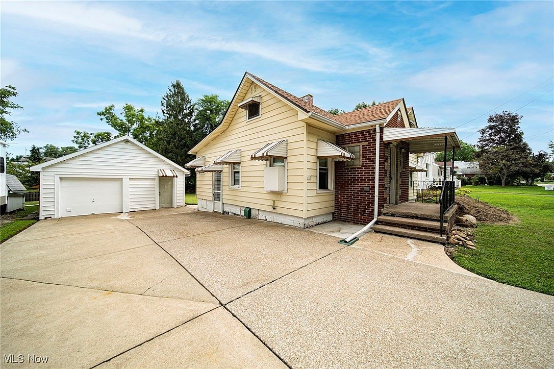 411 Eastlawn St Geneva, OH 44041 - Thumbnail 4