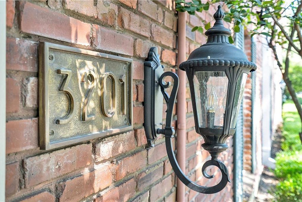 3201 Saint Charles Ave APT 230 New Orleans, LA 70115 - Thumbnail 4