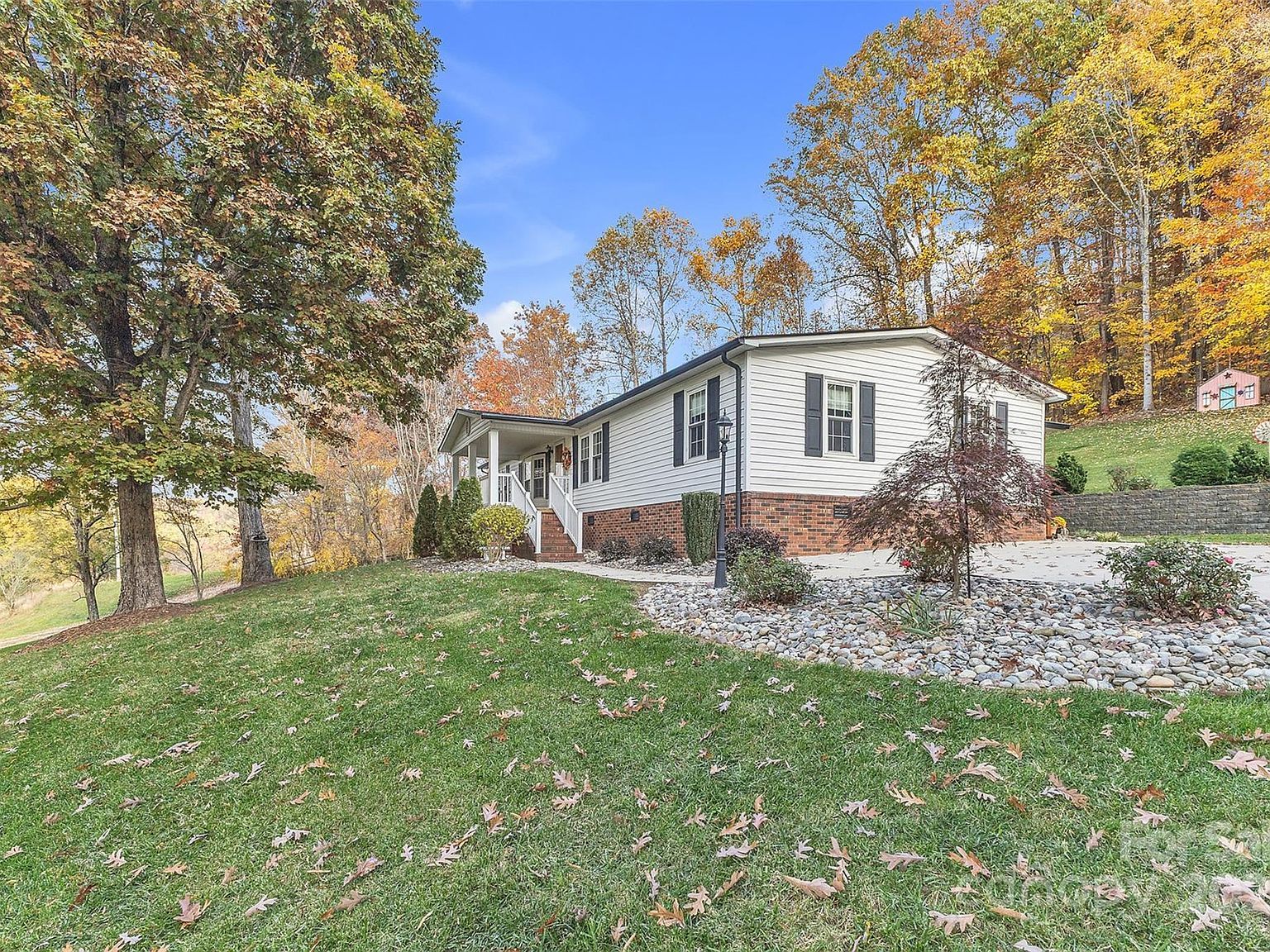 186 Rocky Face Church Rd Taylorsville, NC 28681 - Thumbnail 4