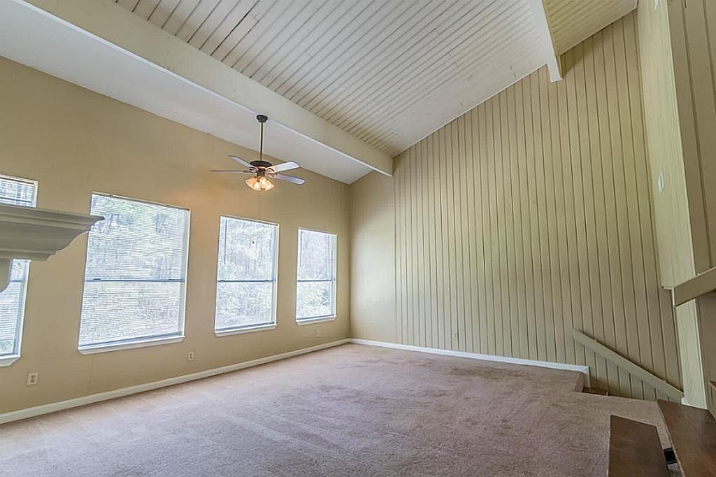 17 Lakeway St Conroe, TX 77304 - Thumbnail 4