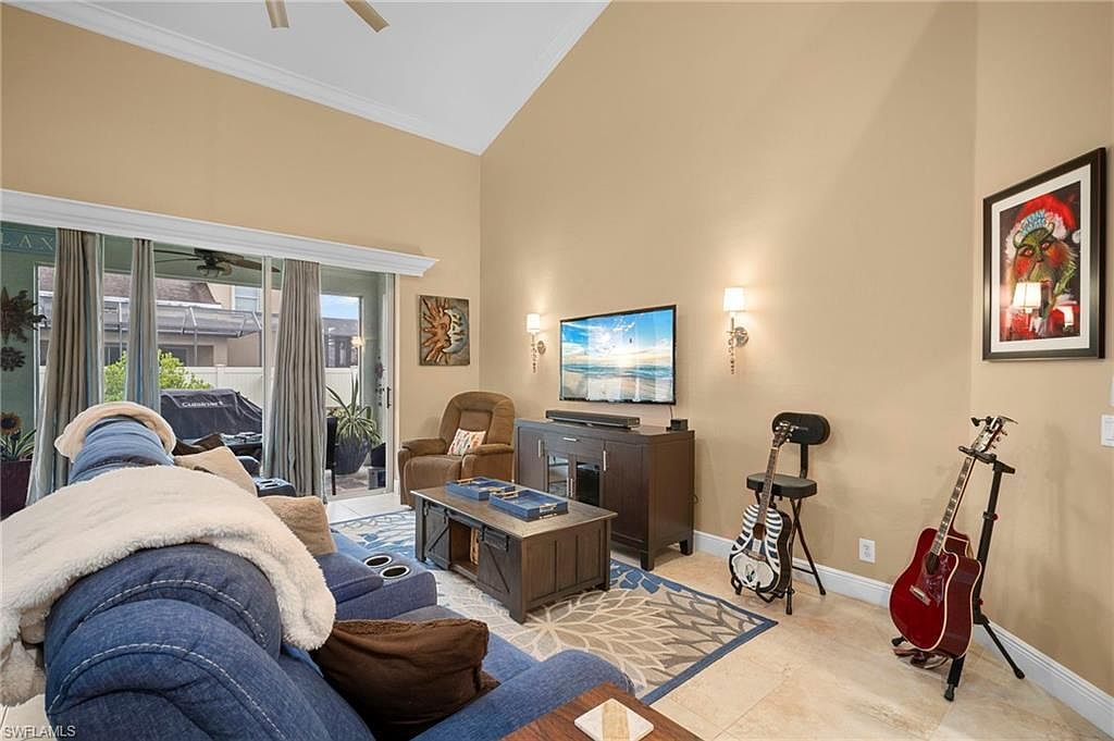 88 Burnt Pine Dr Naples, FL 34119 - Thumbnail 4