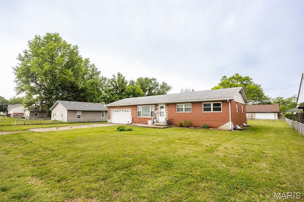 4025 Braden Ave Granite City, IL 62040 - Thumbnail 4