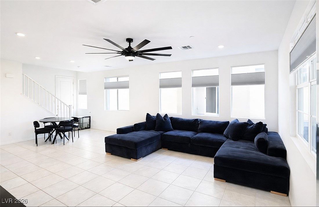 224 Vanhoy Ave Henderson, NV 89011 - Thumbnail 4