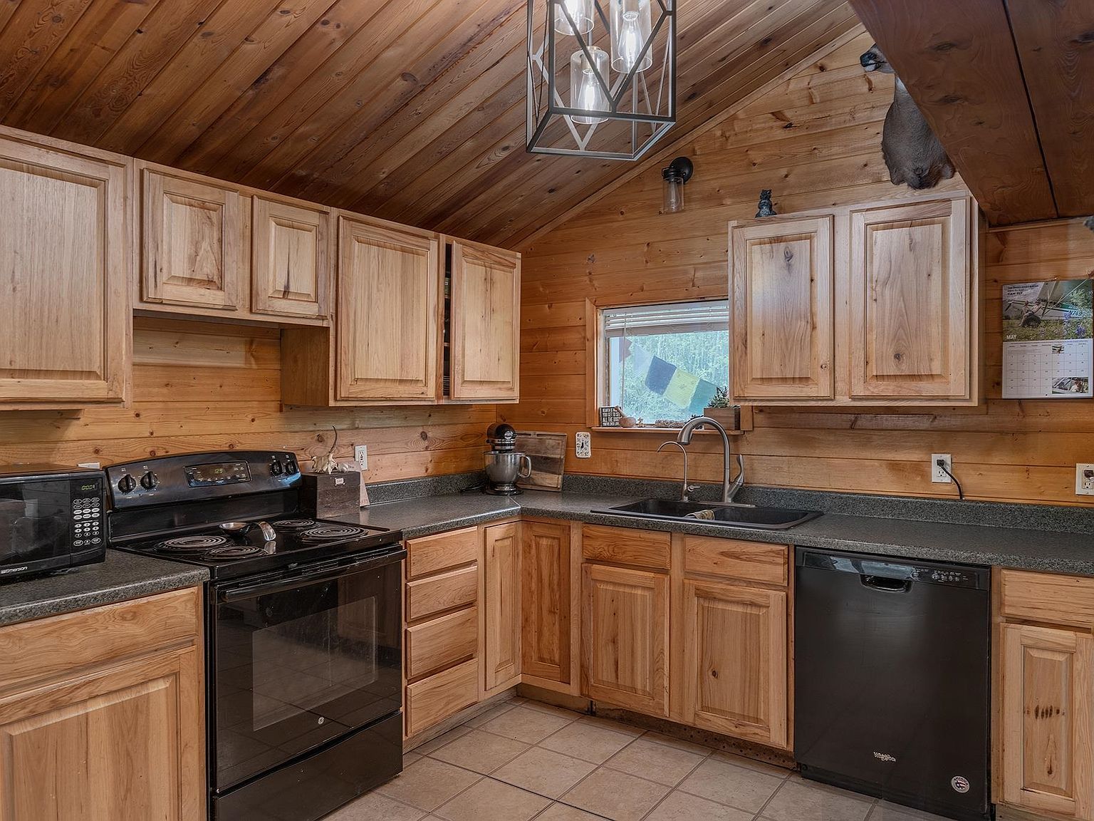 3274 Helen Pl Fairbanks, AK 99709 - Thumbnail 4