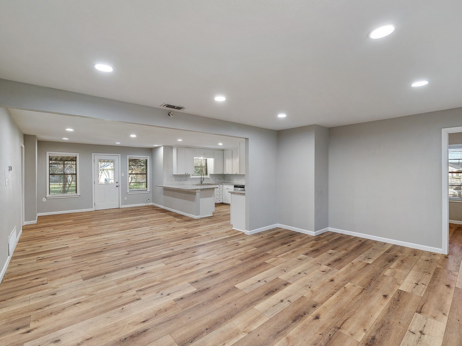 104 Joe Prince Dr Athens, TX 75751 - Thumbnail 4