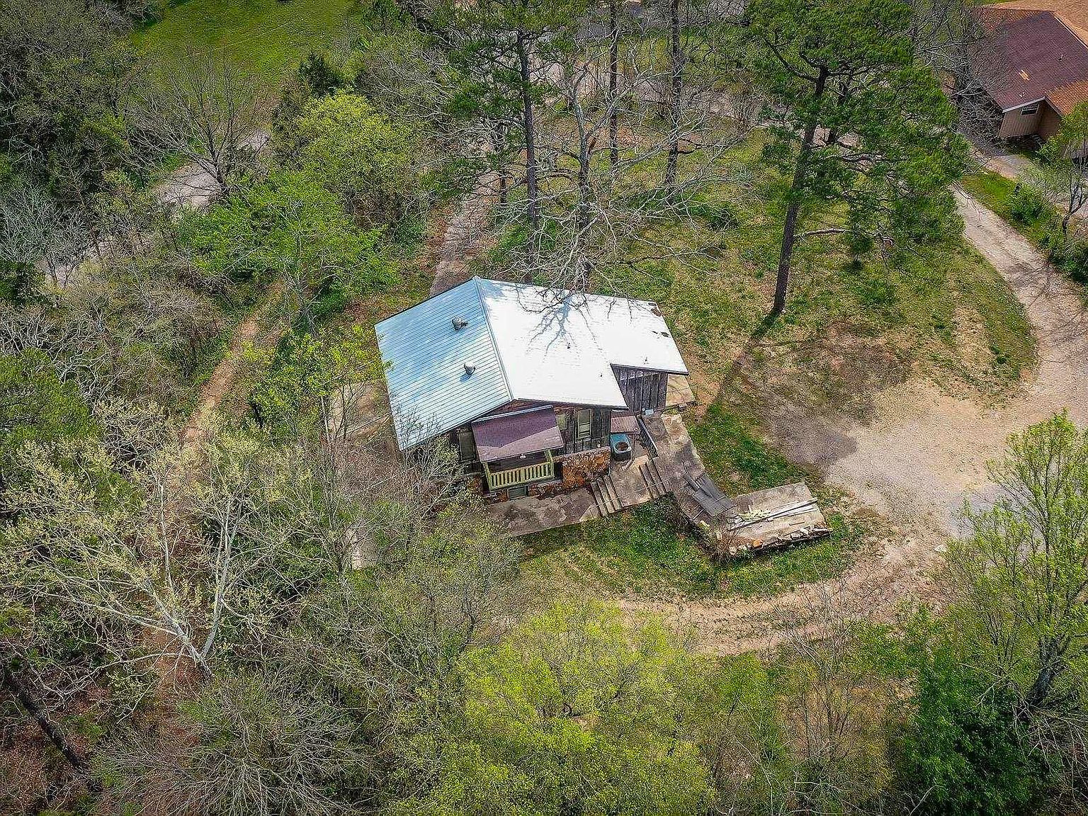 429 Caddo Ave Norman, AR 71960 - Thumbnail 4