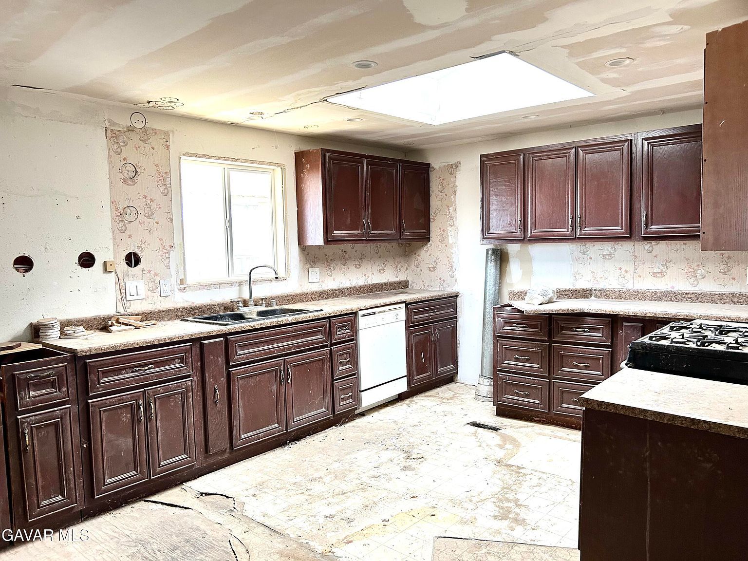 21801 Mesquite St California City, CA 93505 - Thumbnail 4