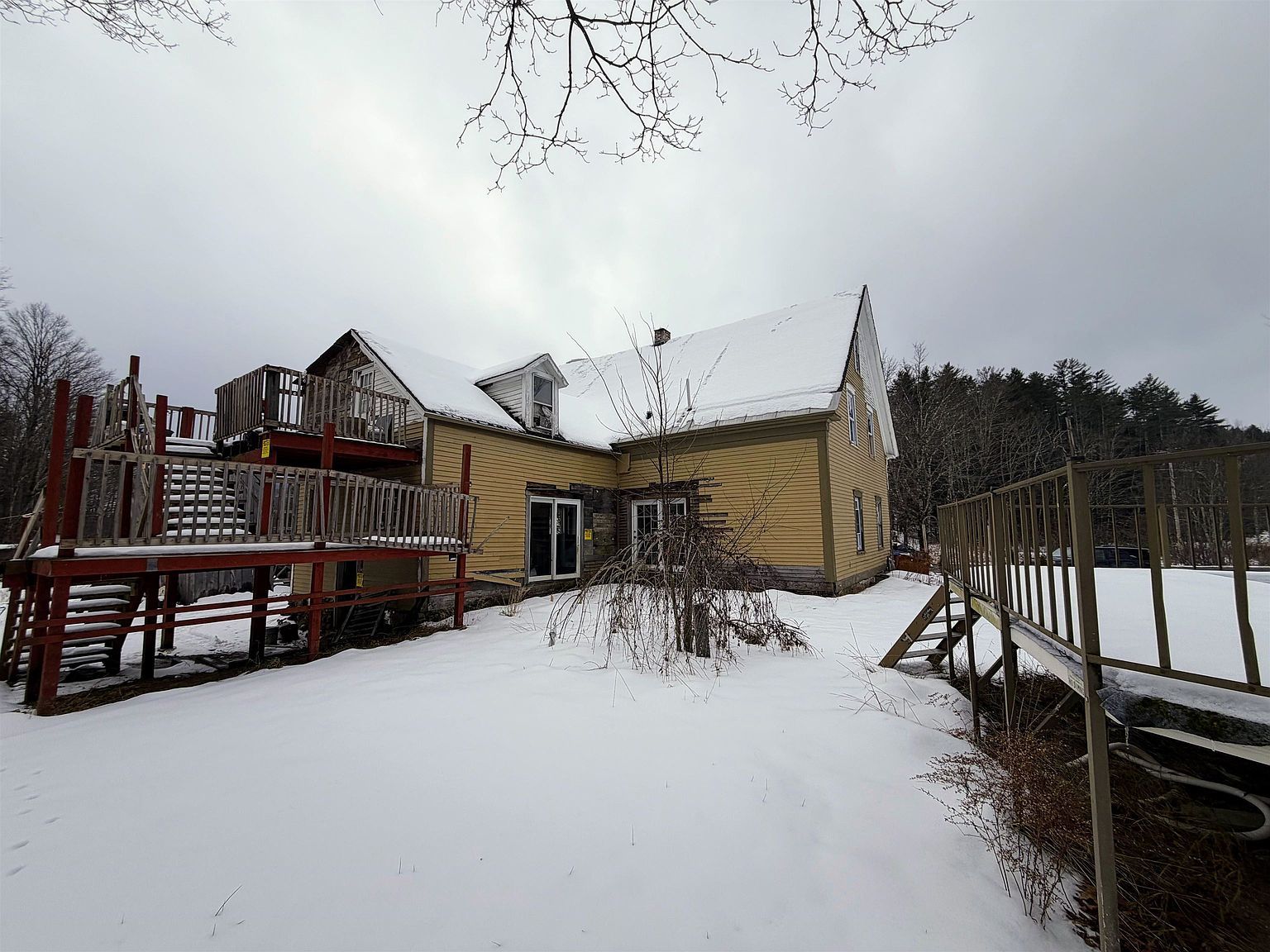 1153 Rockingham Rd Bellows Falls, VT 05101 - Thumbnail 4