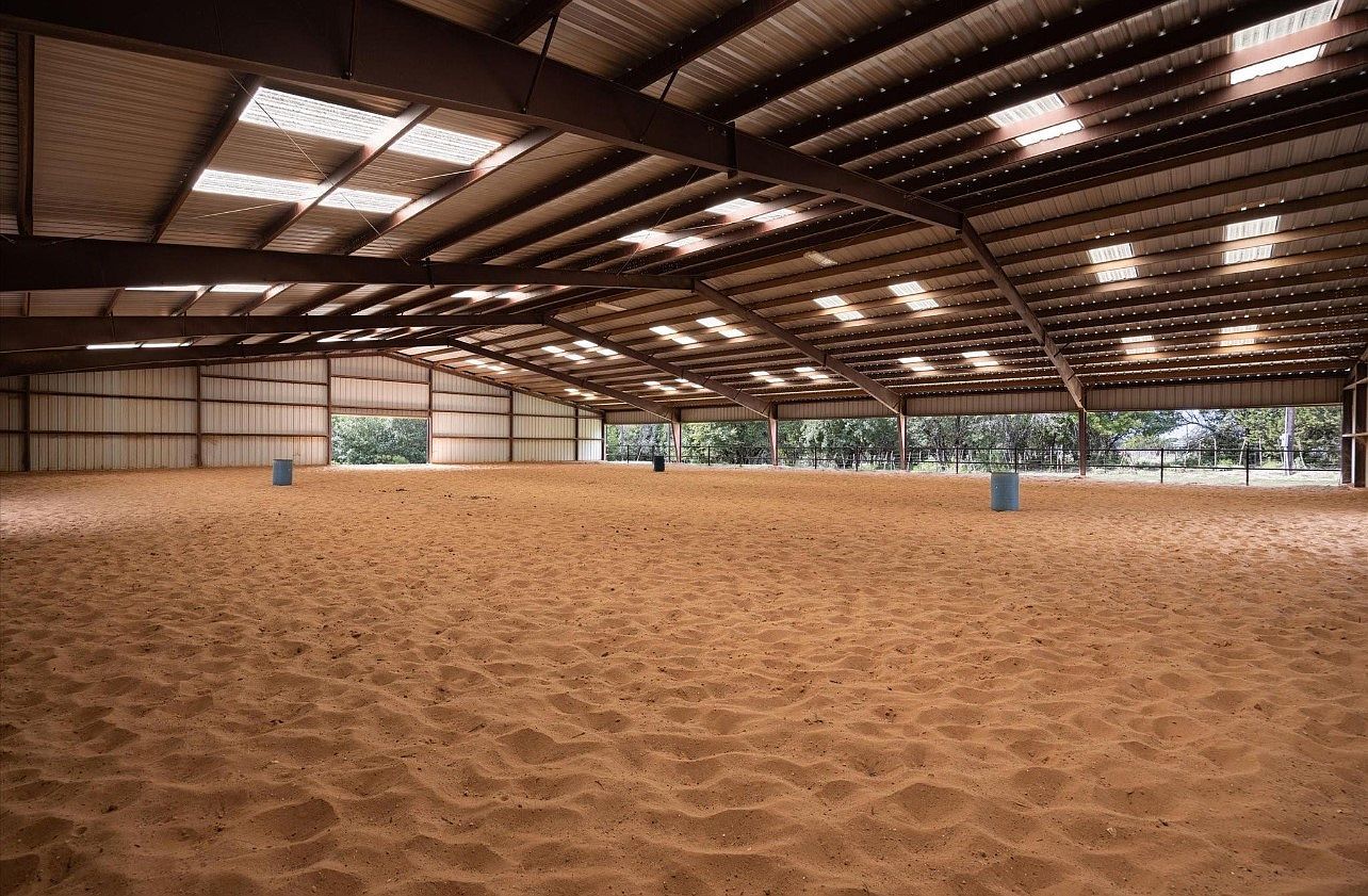 1990 Horsemans Dr Stephenville, TX 76401 - Thumbnail 4