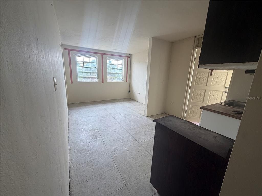 1 Blq #F3 Guayama, PR 00784 - Thumbnail 4