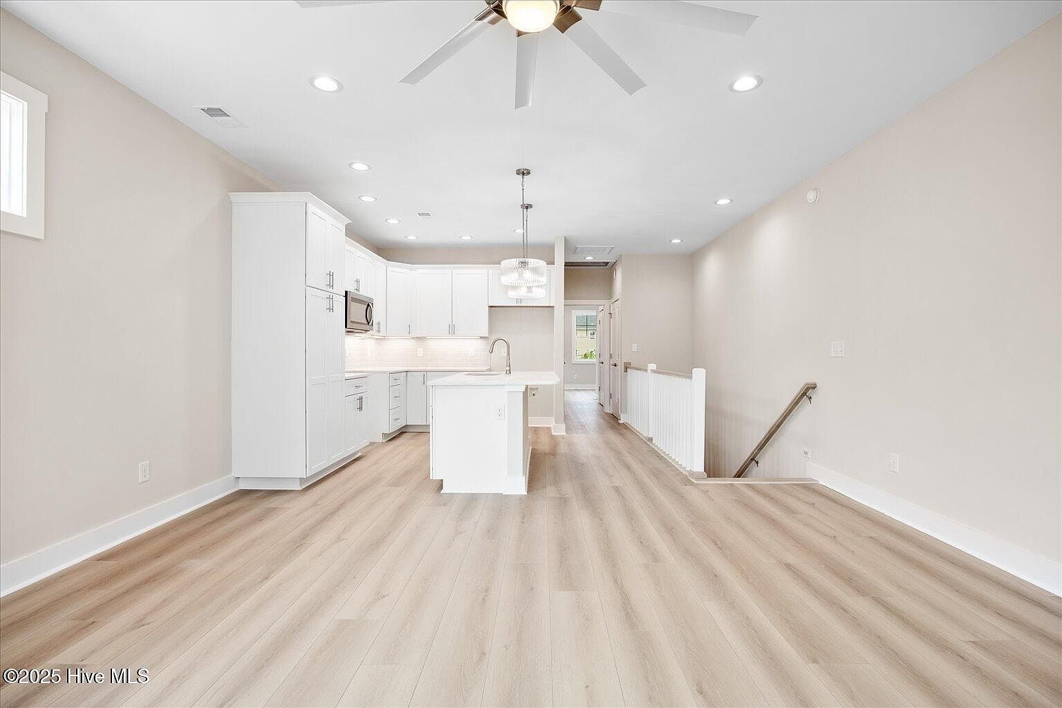 824 Kenneth Ave #1 Carolina Beach, NC 28428 - Thumbnail 4