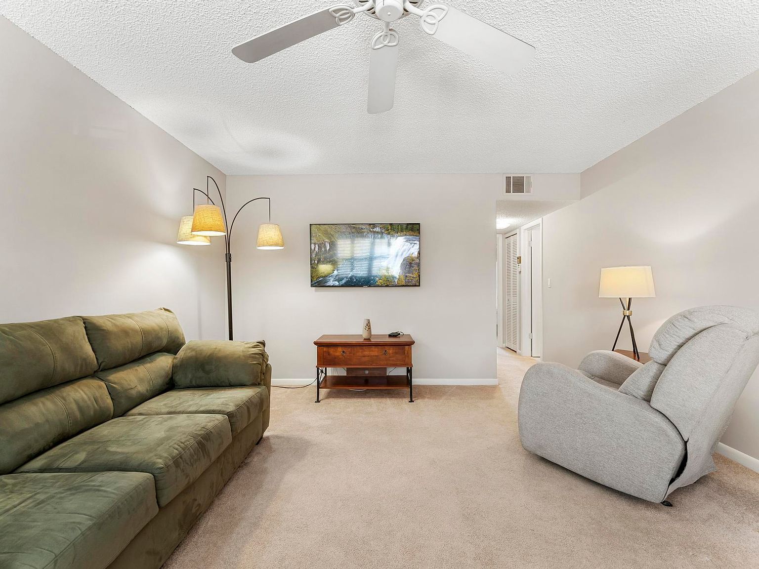 2600 S Kanner Hwy APT Y11 Stuart, FL 34994 - Thumbnail 4