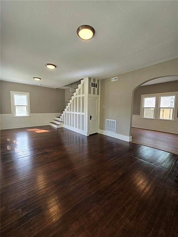 106 W Neosho St Iola, KS 66749 - Thumbnail 4