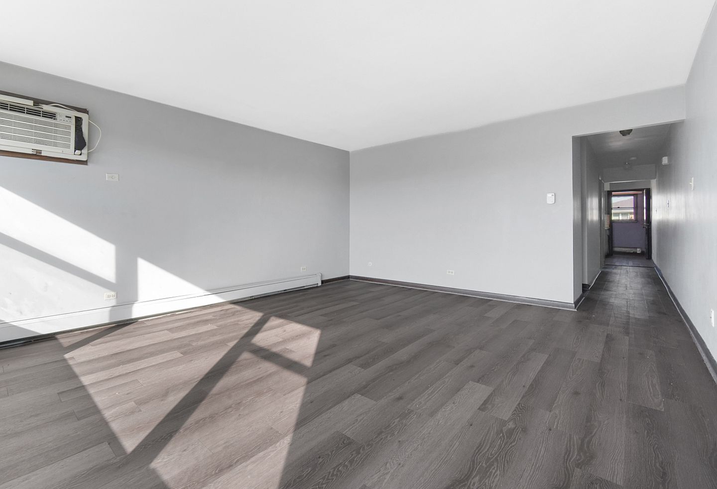 1654 Downs Dr Calumet City, IL 60409 - Thumbnail 4