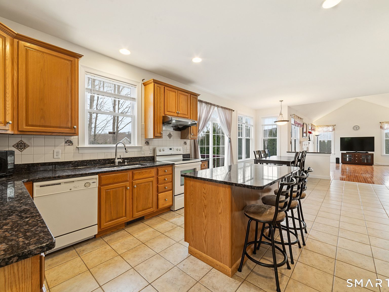 12 Red Oak Ln Seymour, CT 06483 - Thumbnail 4