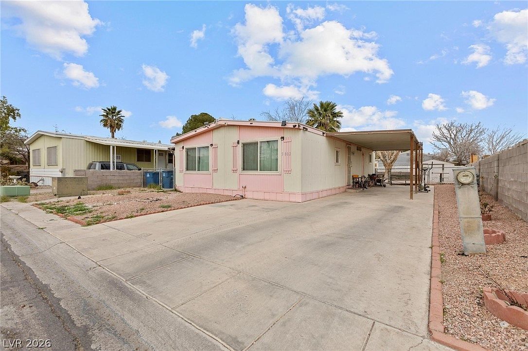 3802 Pecan Ln Las Vegas, NV 89115 - Thumbnail 4