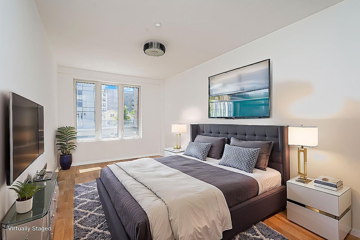 1132 Blake Ct APT 1B Brooklyn, NY 11235 - Thumbnail 4