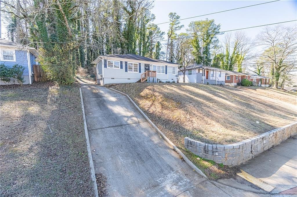 3723 Glenwood Rd Decatur, GA 30032 - Thumbnail 4