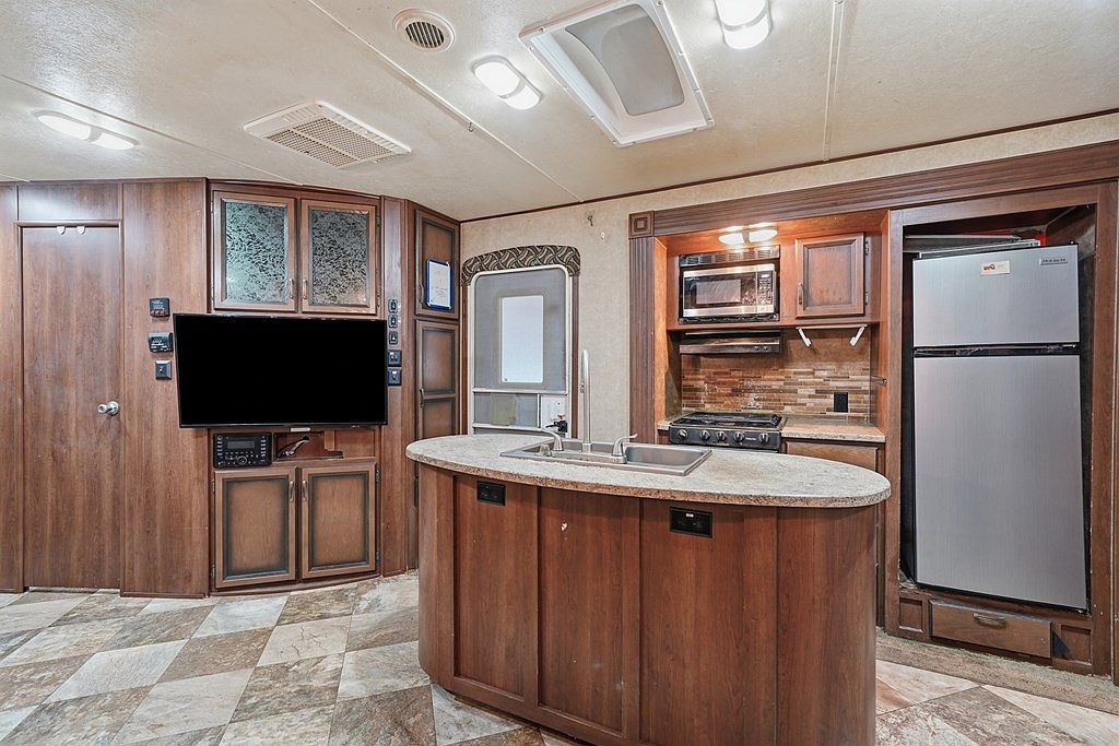 27 7th St Ellijay, GA 30540 - Thumbnail 4