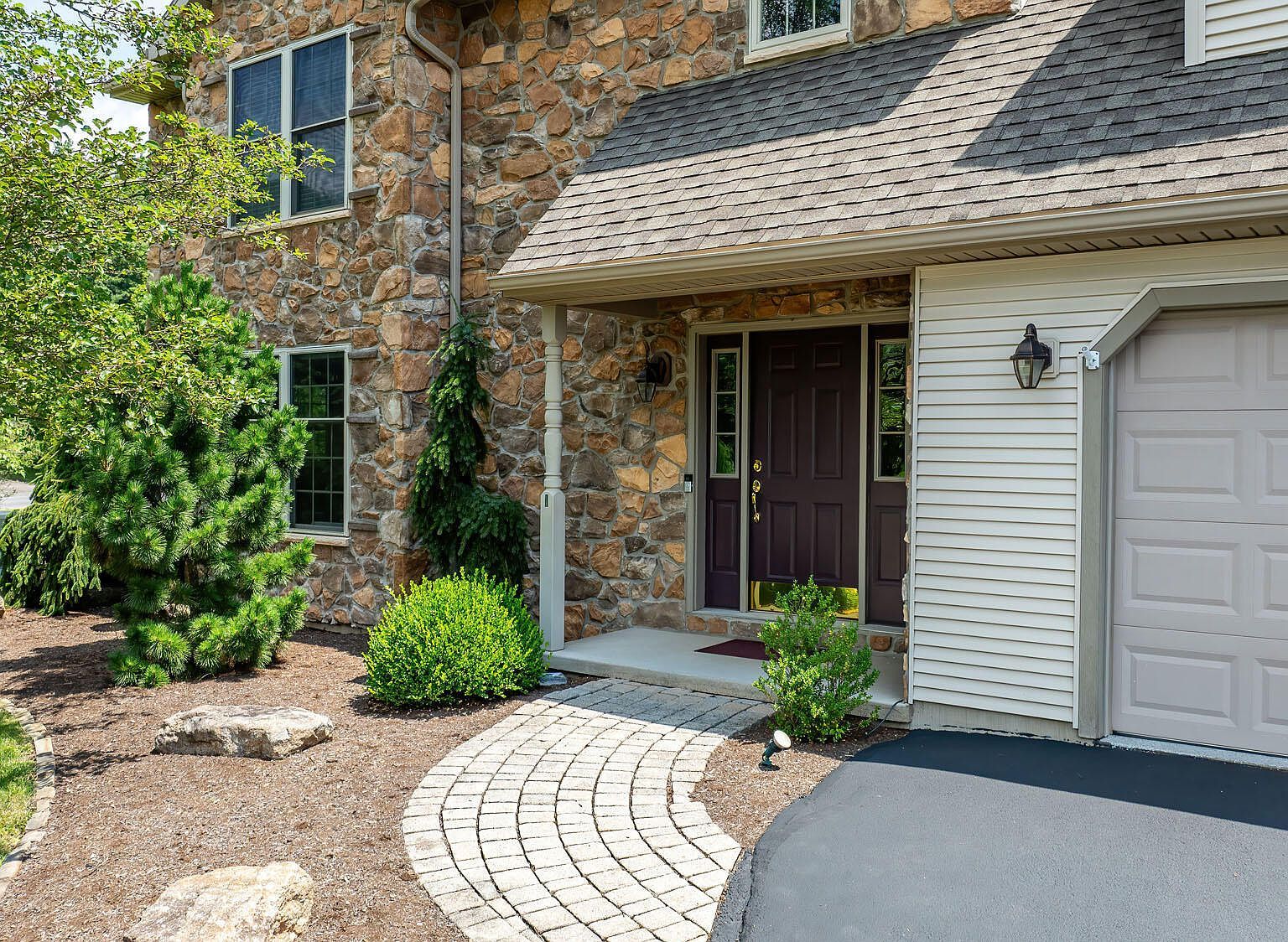 1 Bittersweet Dr Bloomsburg, PA 17815 - Thumbnail 4