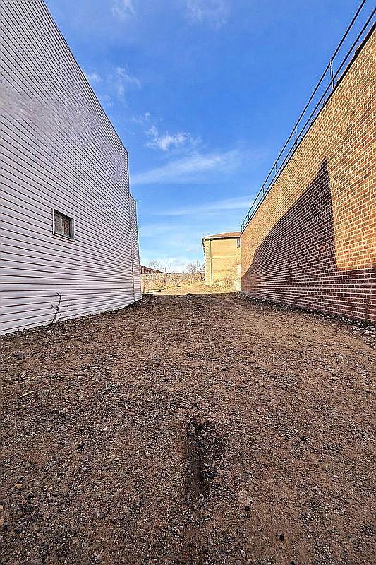 10213 Glenwood Rd Brooklyn, NY 11236 - Thumbnail 4