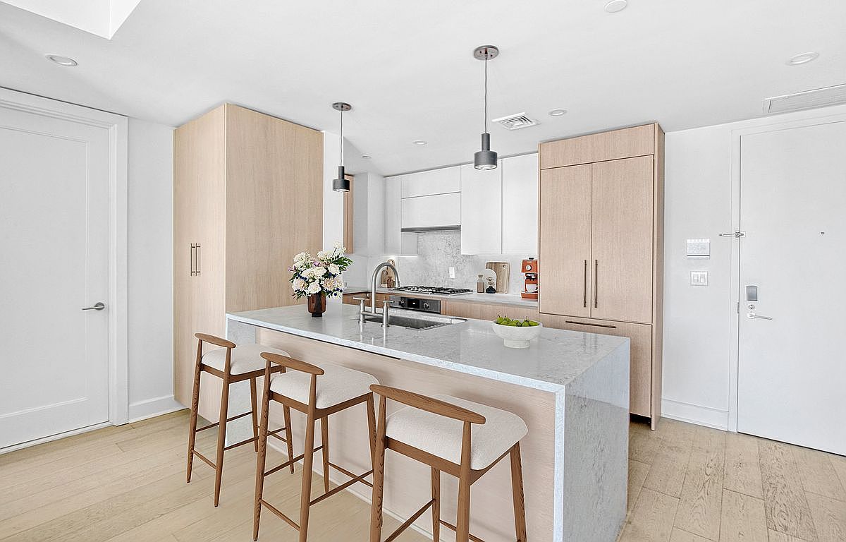 526 Union Ave Unit Penthouse 5 Brooklyn, NY 11211 - Thumbnail 4