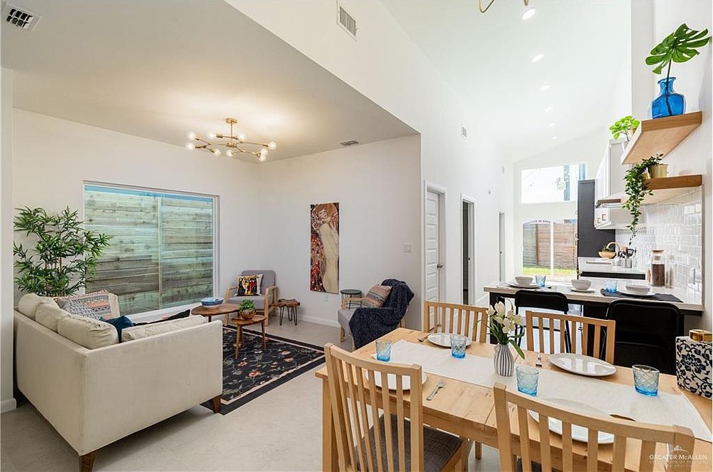 203 N 28th St McAllen, TX 78501 - Thumbnail 4