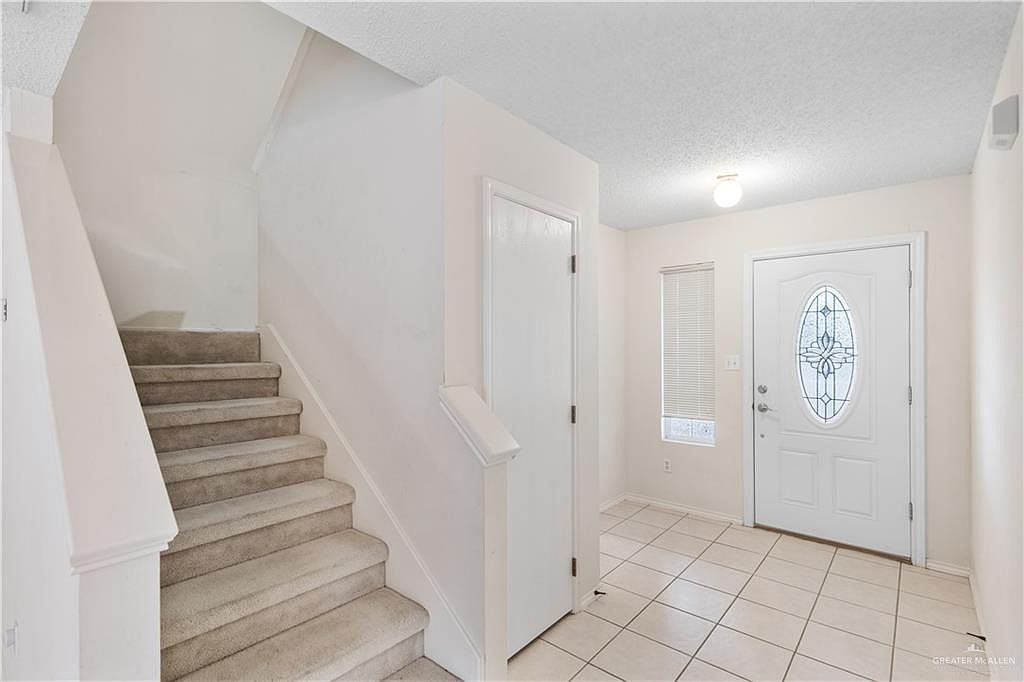 332 Round Up Cir Edinburg, TX 78539 - Thumbnail 4