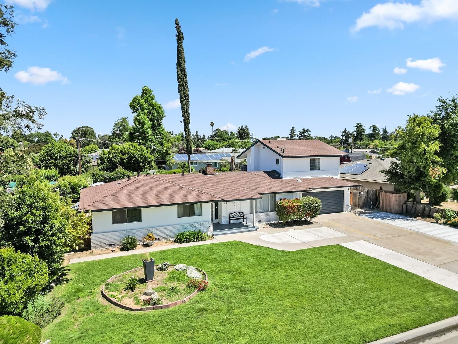 925 S Purdue Ave Fresno, CA 93727 - Thumbnail 4