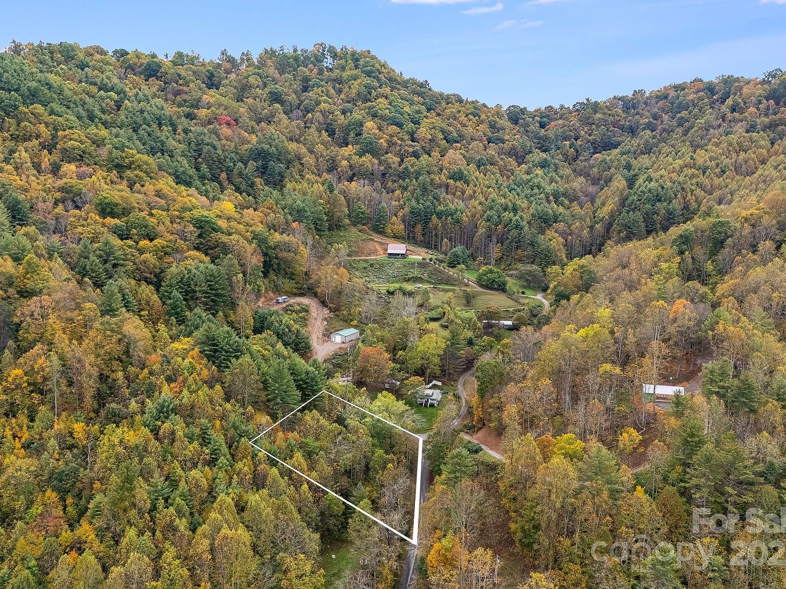 211 Evergreen Rd Burnsville, NC 28714 - Thumbnail 4