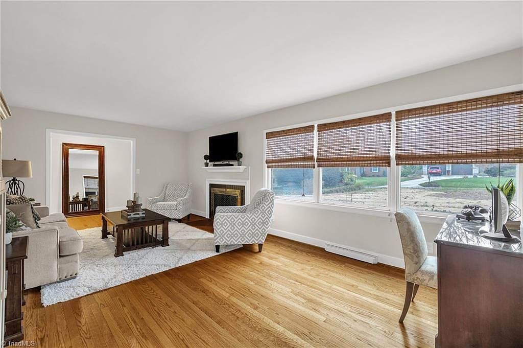 4004 Dogwood Dr Greensboro, NC 27410 - Thumbnail 4