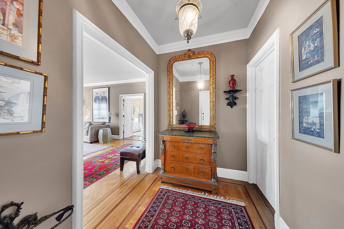 14 Sutton Pl S APT 13F New York, NY 10022 - Thumbnail 4