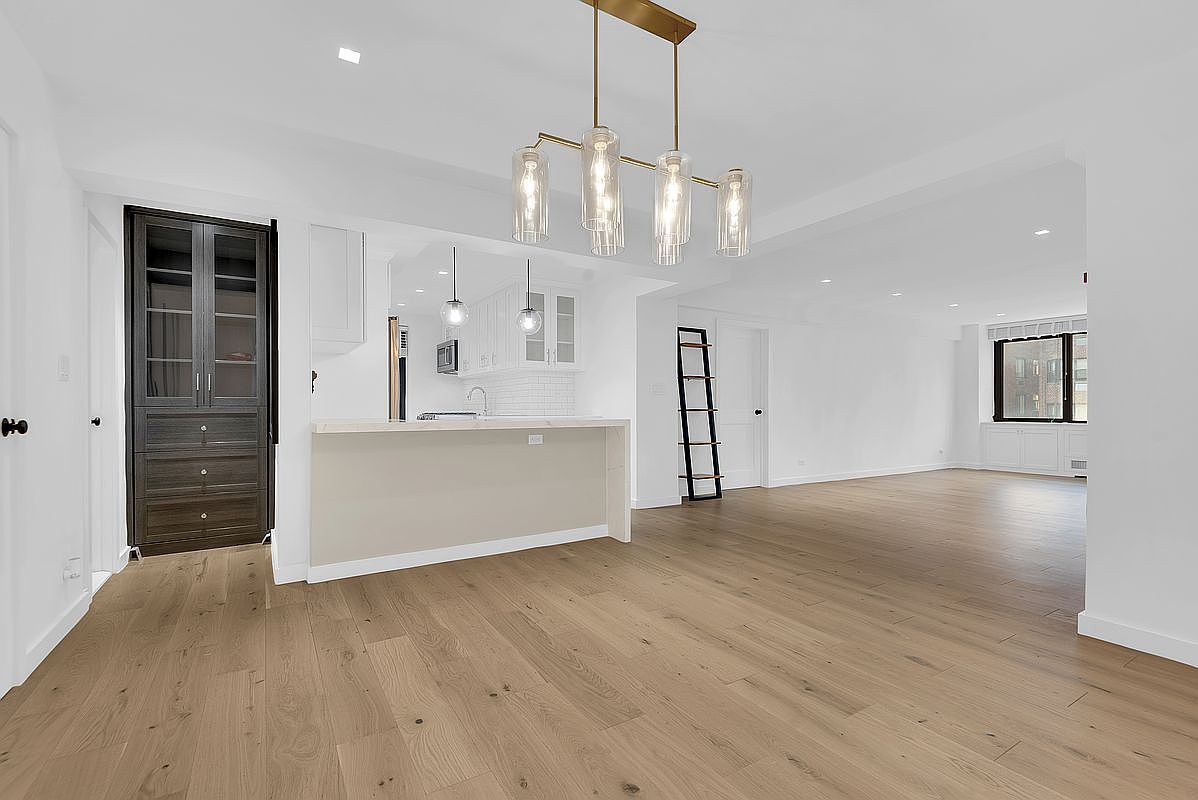 25 Sutton Pl S APT 14A New York, NY 10022 - Thumbnail 4