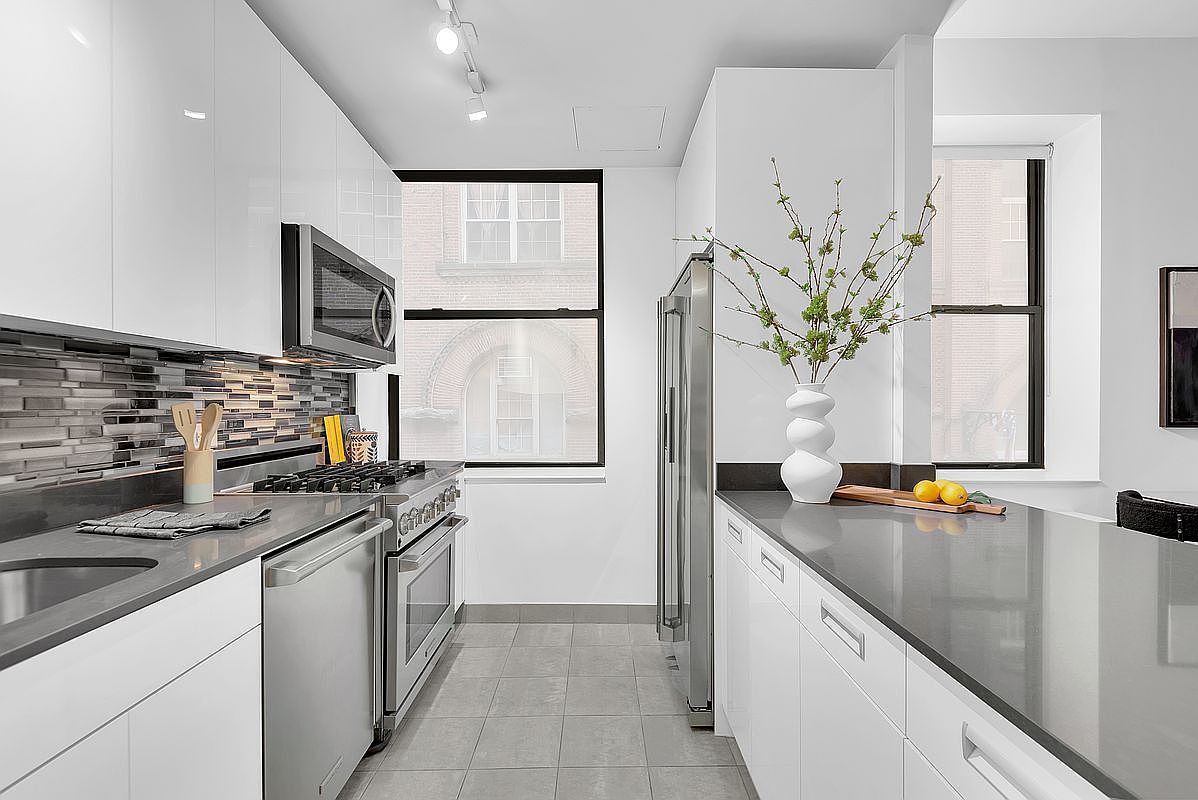 99 John St APT 205 New York, NY 10038 - Thumbnail 4