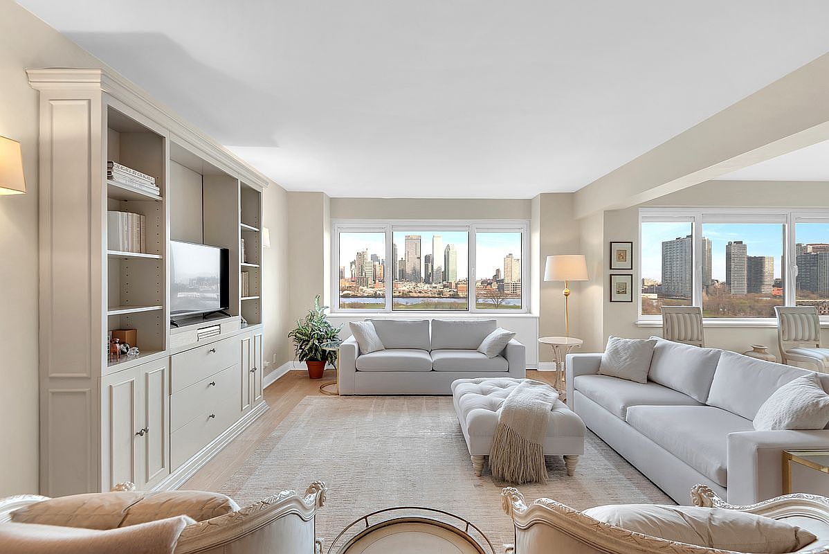 25 Sutton Pl S APT 9N New York, NY 10022 - Thumbnail 4