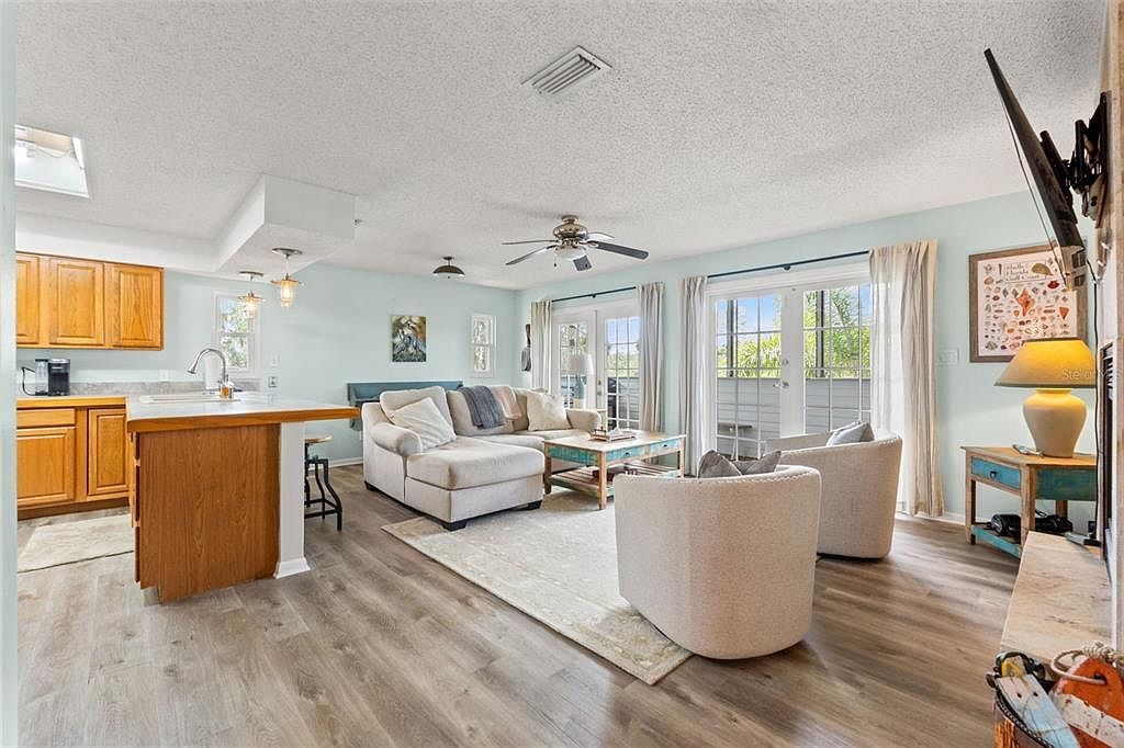 4632 Heavens Way New Port Richey, FL 34652 - Thumbnail 4