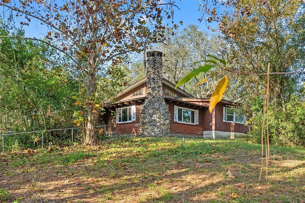 4877 Merlin Cir Dade City, FL 33523 - Thumbnail 4