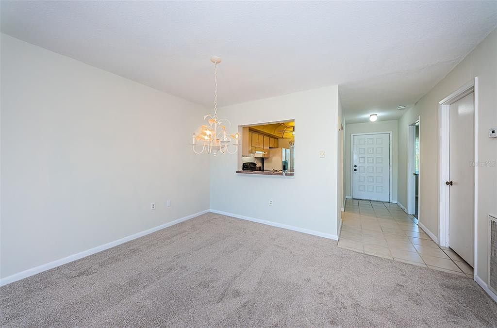 1805 Mariner Dr APT 52 Tarpon Springs, FL 34689 - Thumbnail 4