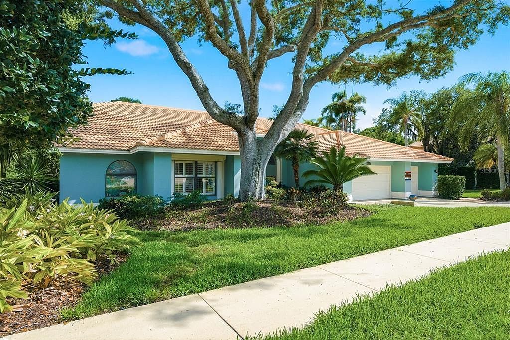 3930 Tarian Ct Palm Harbor, FL 34684 - Thumbnail 4