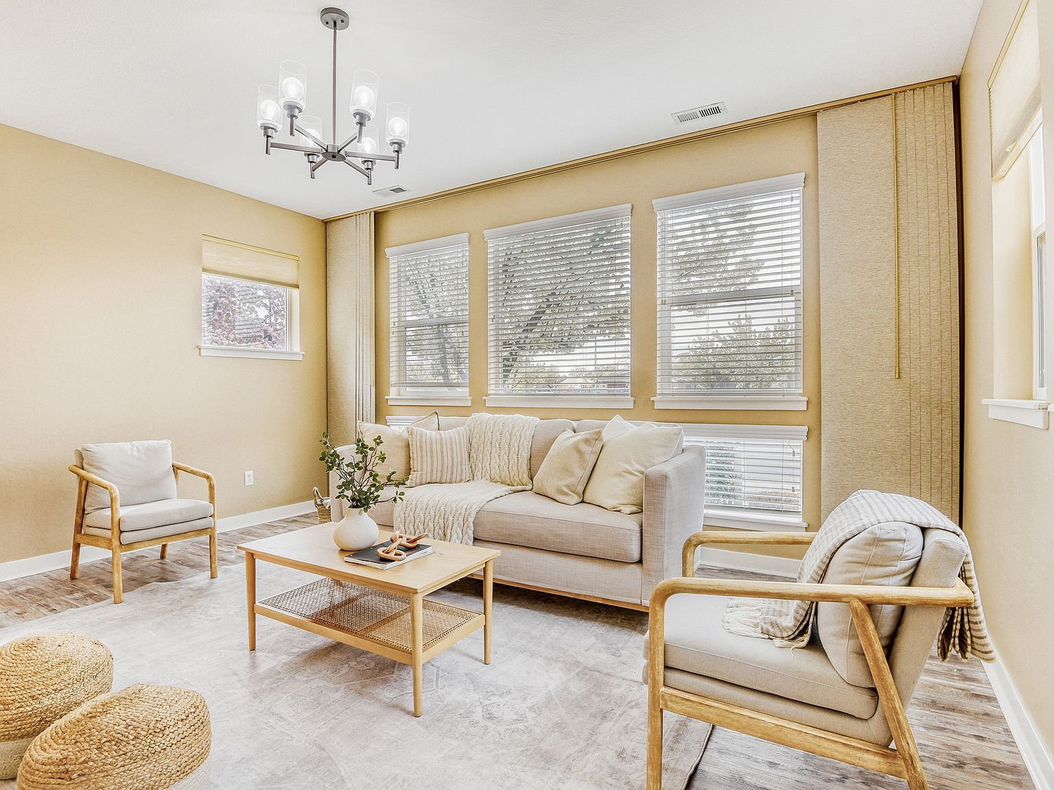 1114 N Shepard Creek Pkwy Unit 10 Farmington, UT 84025 - Thumbnail 4