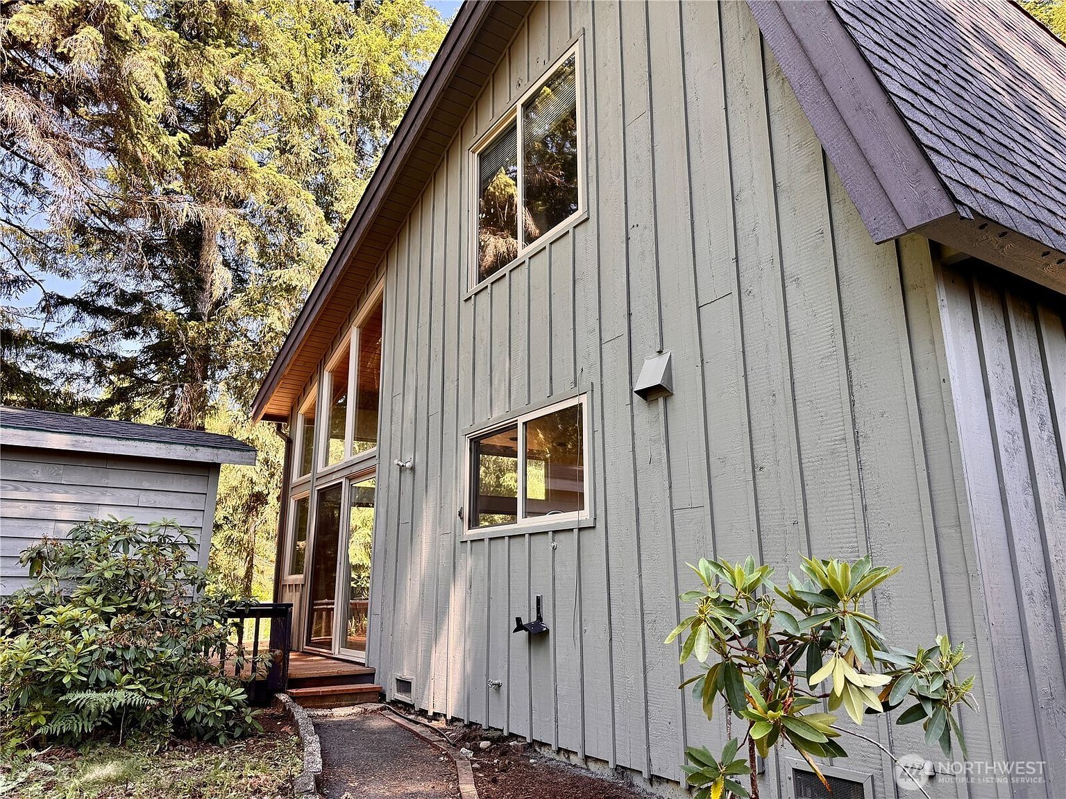 110 E Rhododendron Ln Union, WA 98592 - Thumbnail 4