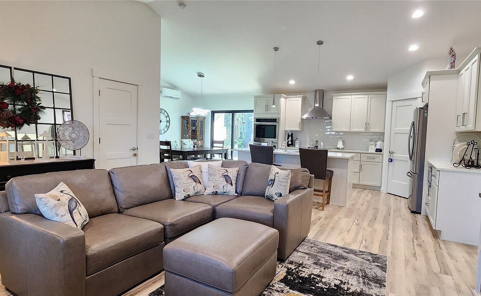 160 E Country Club Dr N Union, WA 98592 - Thumbnail 4