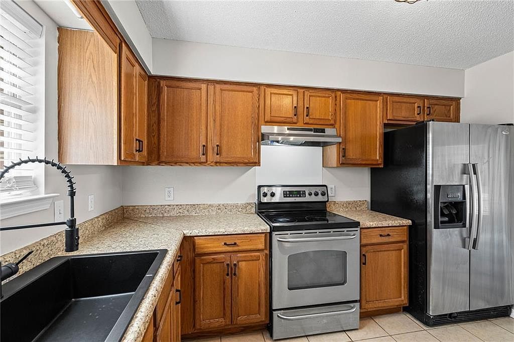 6952 Richard Ln Eight Mile, AL 36613 - Thumbnail 4