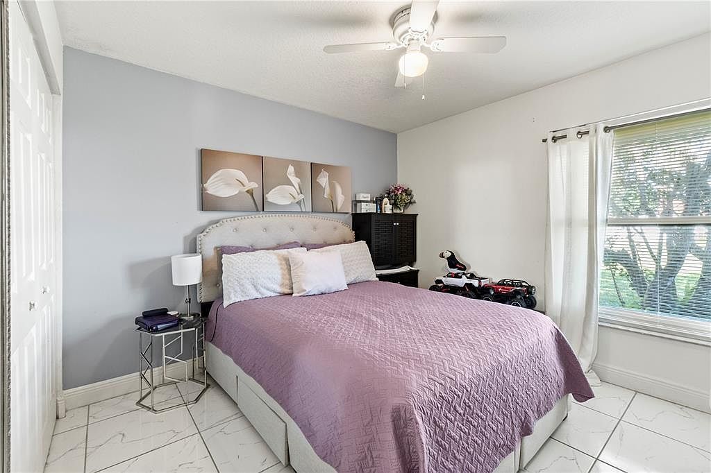 432 Hunter Cir Kissimmee, FL 34758 - Thumbnail 4