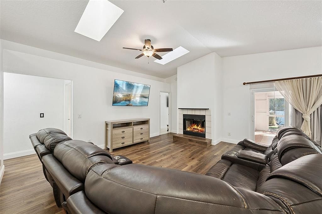 2201 Chappell Ct Kissimmee, FL 34746 - Thumbnail 4