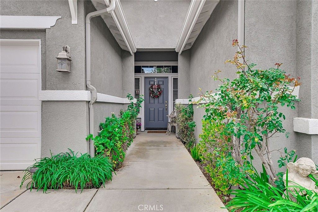 177 Potter Crk Beaumont, CA 92223 - Thumbnail 4