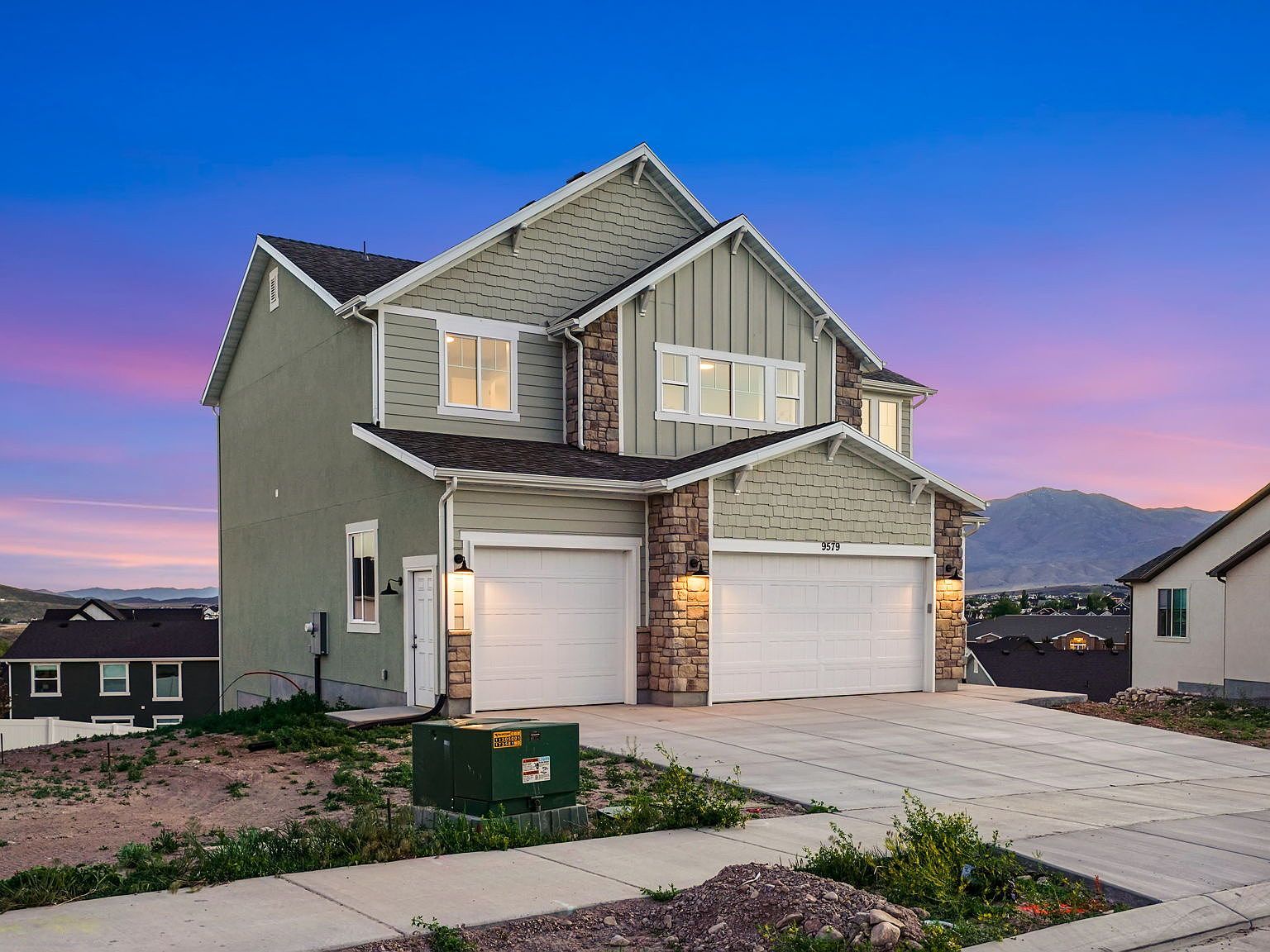 9579 N Bluebell Dr Eagle Mountain, UT 84005 - Thumbnail 4