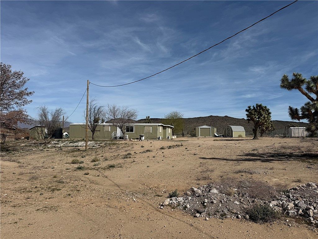 18852 N Telegraph Dr Dolan Springs, AZ 86441 - Thumbnail 4