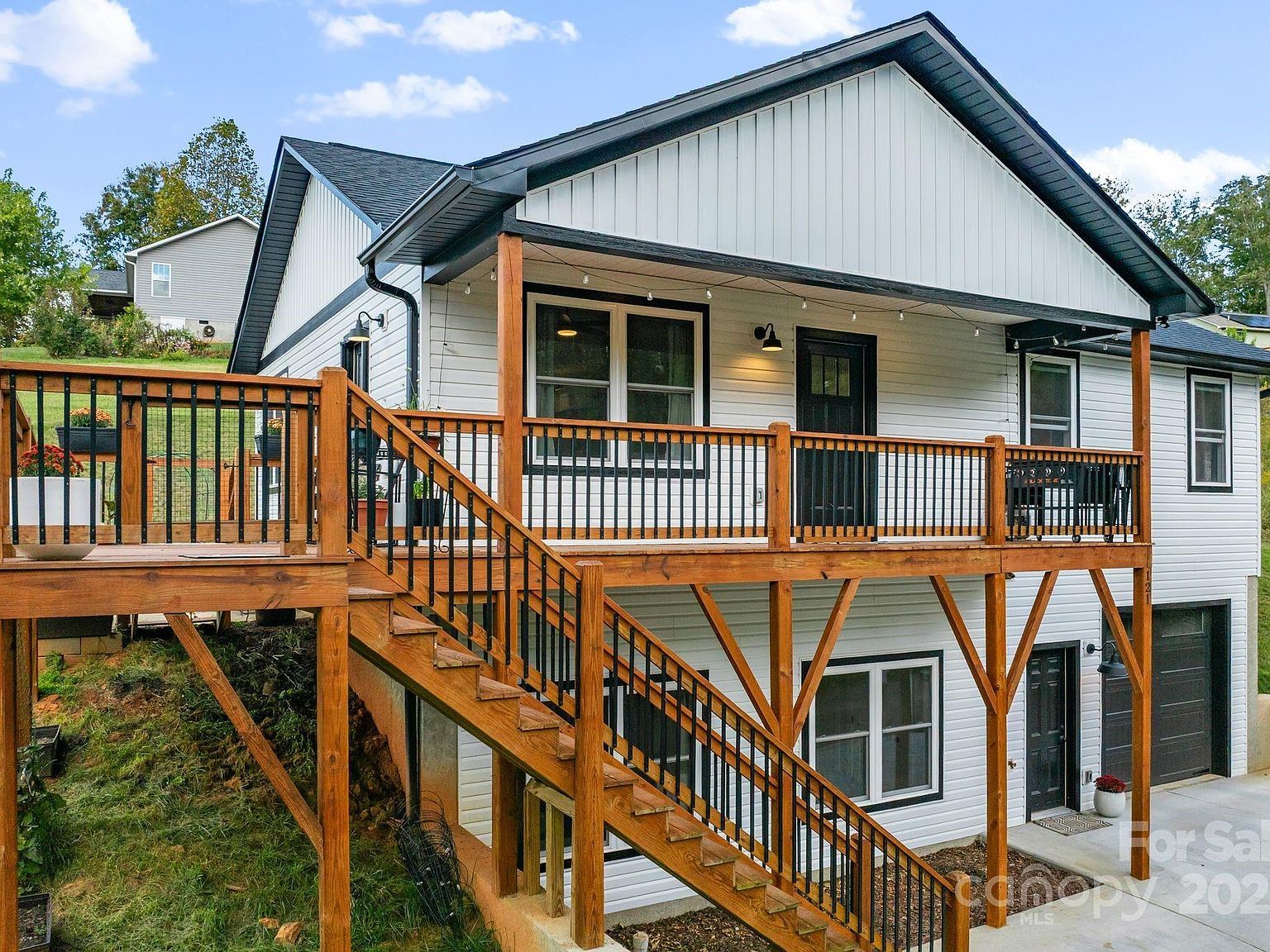 121 Ponder St Mars Hill, NC 28754 - Thumbnail 4